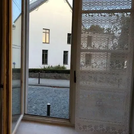 House 住宿加早餐酒店 *